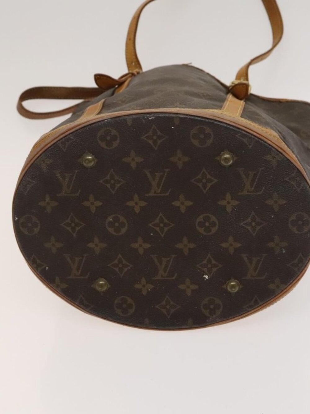 LOUIS VUITTON Monogram Bucket GM Shoulder Bag M42236 LV Auth 117873 - Picture 6 of 16